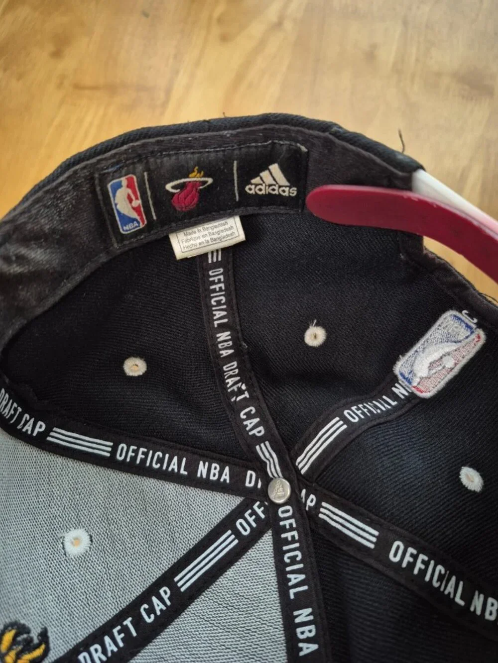 Adidas Miami Heat NBA Official Draft Day Snapback Cap - Basketball